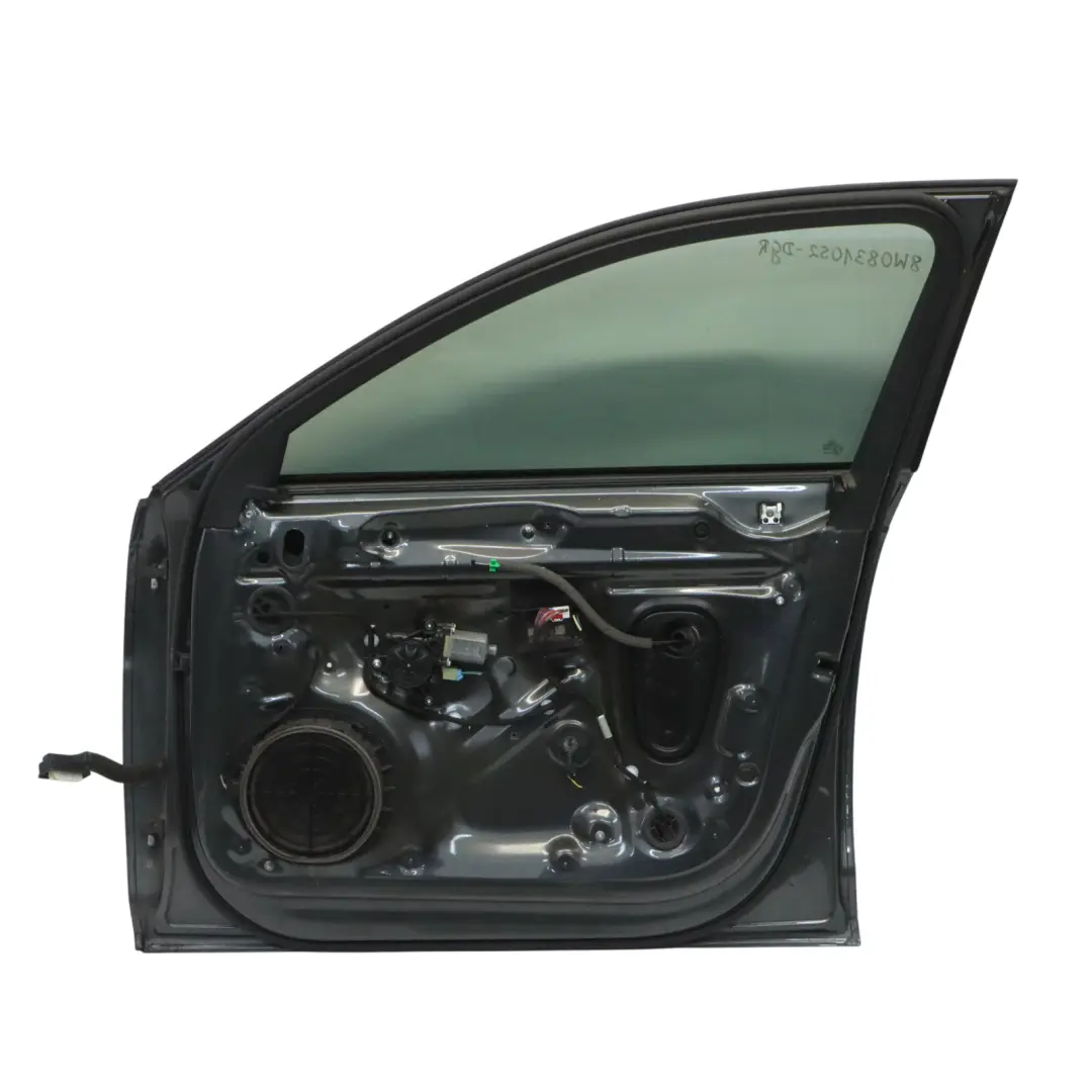 Puerta Delantera Derecha Panel Revestimiento Daytona Grey Pearl - Z7S para Audi A4 B9 con número de pieza 8W0831052 Audi A4 B9 Puerta Delantera Derecha Panel Revestimiento Daytona Grey Pearl - Z7S - SKU 8W0831052-DGR - Número de pieza 8W0831052