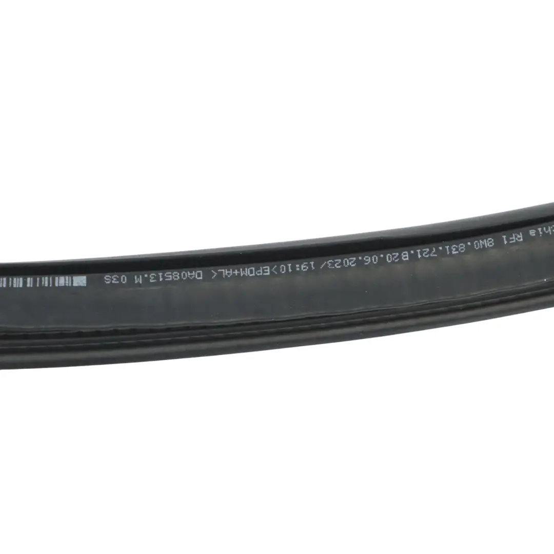 Uszczelka Drzwi Przód Lewa Prawa do Audi A4 B9 o numerze 8W0831721C Audi A4 B9 Uszczelka Drzwi Przód Lewa Prawa - SKU 8W0831721C - Numer Części 8W0831721C