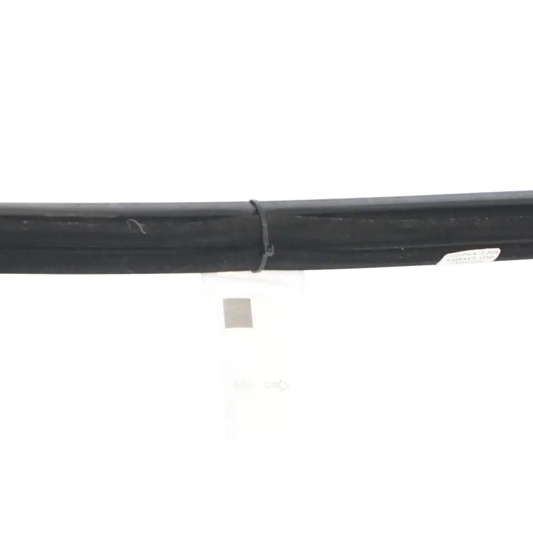 Joint d'étanchéité intérieur de porte avant droit pour Audi A4 B9 à propos du numéro de pièce 8W0837480 Audi A4 B9 Joint d'étanchéité intérieur de porte avant droit - SKU 8W0837480 - Numéro de pièce 8W0837480