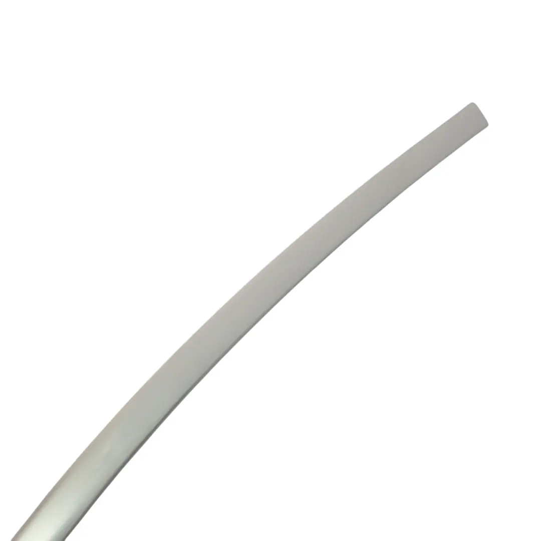 Finitura guida superiore cromata anteriore sinistra per Audi A4 B9 con numero di parte 8W0837643 Audi A4 B9 Finitura guida superiore cromata anteriore sinistra - SKU 8W0837643 - Numero di parte 8W0837643