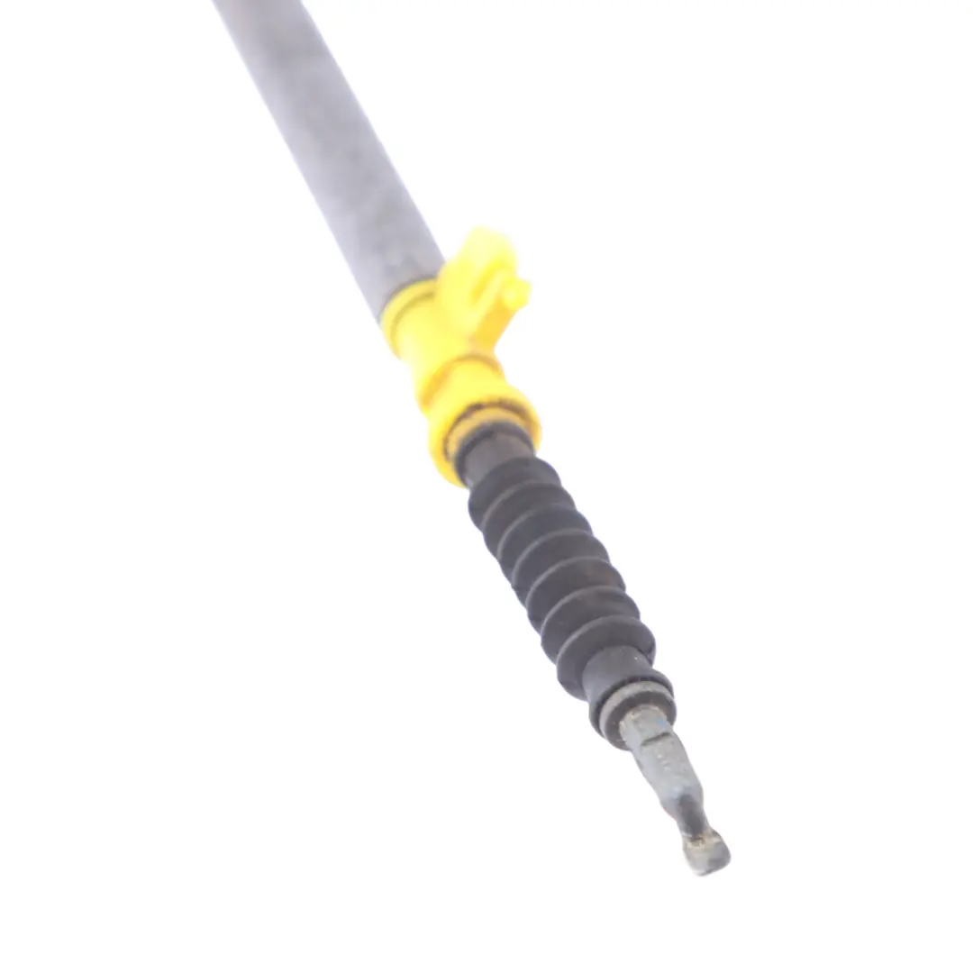Audi A4 B9 Support poignée extérieure porte arrière fixation gauche - SKU 8W0837811A - Numéro de pièce 8W0837811A
