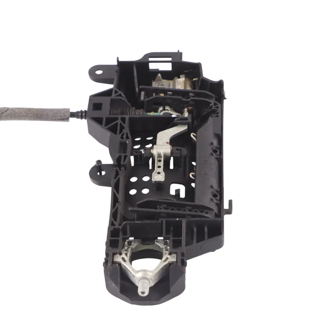 Maniglia posteriore esterna staffa supporto destro per Audi A4 B9 con numero di parte 8W0837812A Audi A4 B9 Maniglia posteriore esterna staffa supporto destro - SKU 8W0837812A - Numero di parte 8W0837812A