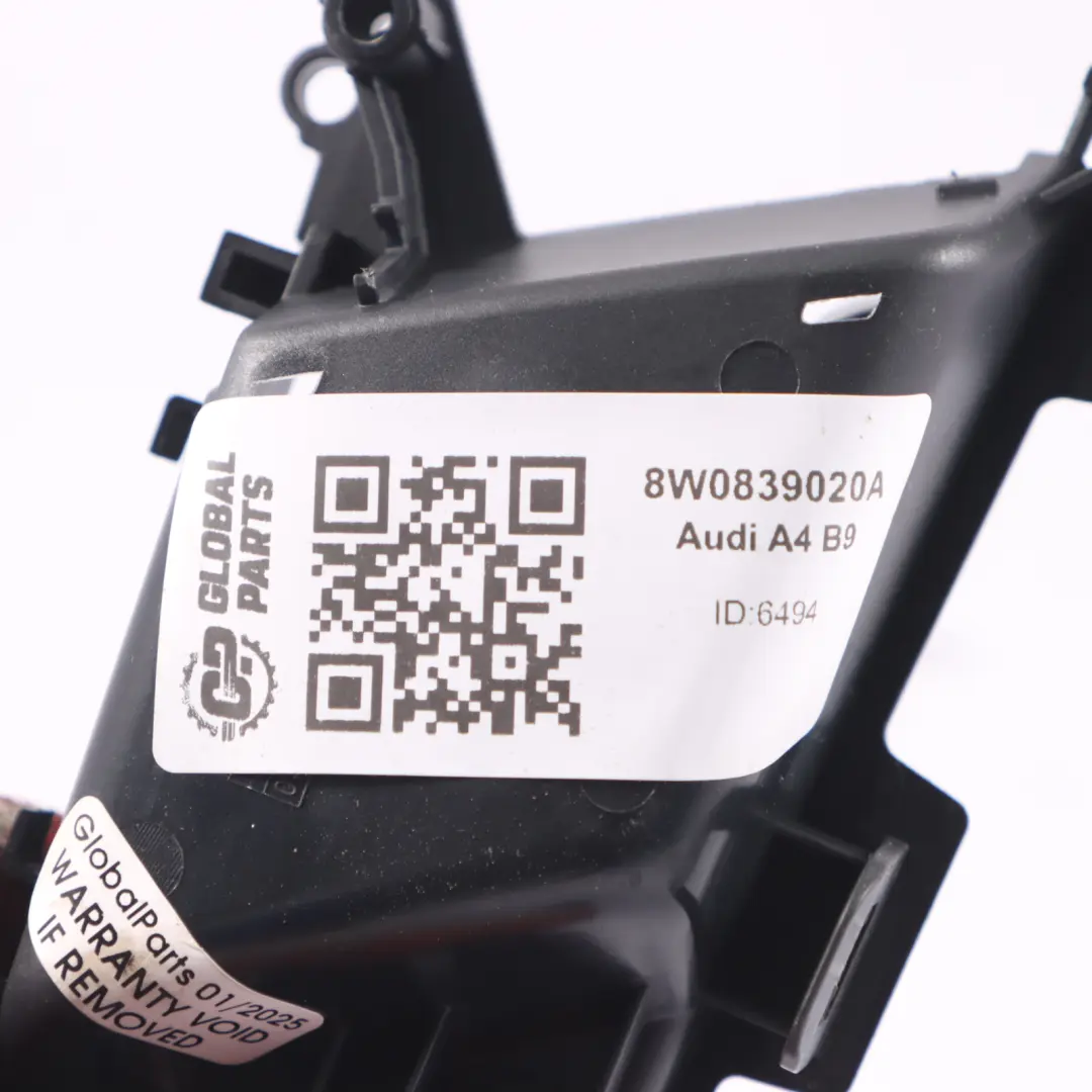 Audi A4 B9 Poignée porte arrière droite Inner Interior Pull - SKU 8W0839020A - Numéro de pièce 8W0839020A