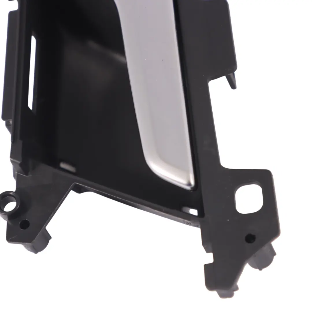 Poignée porte arrière droite Inner Interior Pull pour Audi A4 B9 à propos du numéro de pièce 8W0839020A Audi A4 B9 Poignée porte arrière droite Inner Interior Pull - SKU 8W0839020A - Numéro de pièce 8W0839020A