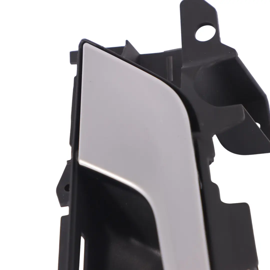 Poignée porte arrière droite Inner Interior Pull pour Audi A4 B9 à propos du numéro de pièce 8W0839020A Audi A4 B9 Poignée porte arrière droite Inner Interior Pull - SKU 8W0839020A - Numéro de pièce 8W0839020A