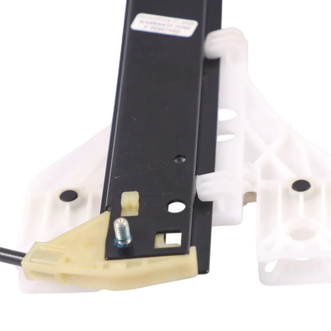 Regolatore alzacristalli elettrico posteriore sinistra per Audi A4 B9 con numero di parte 8W0839461A Audi A4 B9 Regolatore alzacristalli elettrico posteriore sinistra - SKU 8W0839461A - Numero di parte 8W0839461A