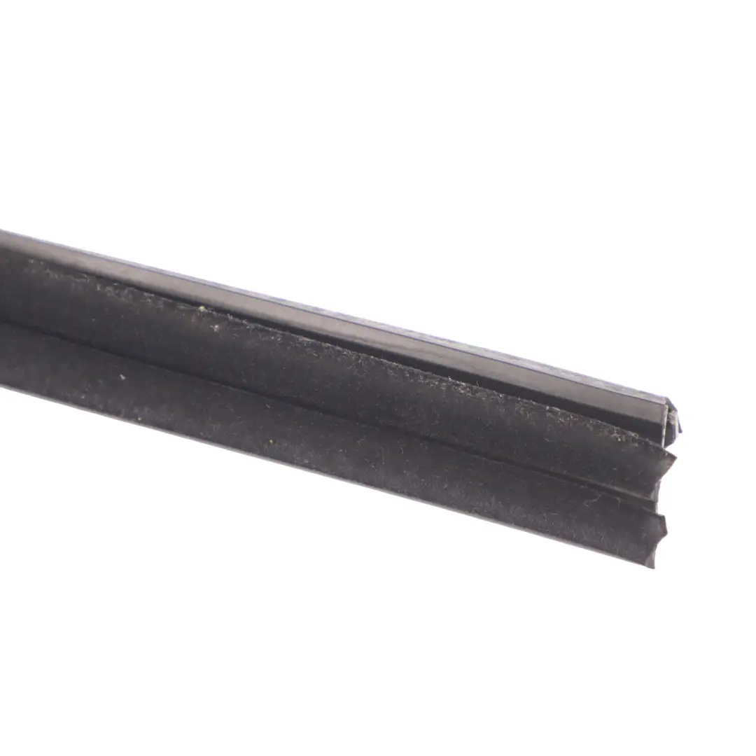 Audi A4 B9 Hintere Tür Gummi Innere Dichtung Leiste Rechts - SKU 8W0839480 - Teilenummer 8W0839480