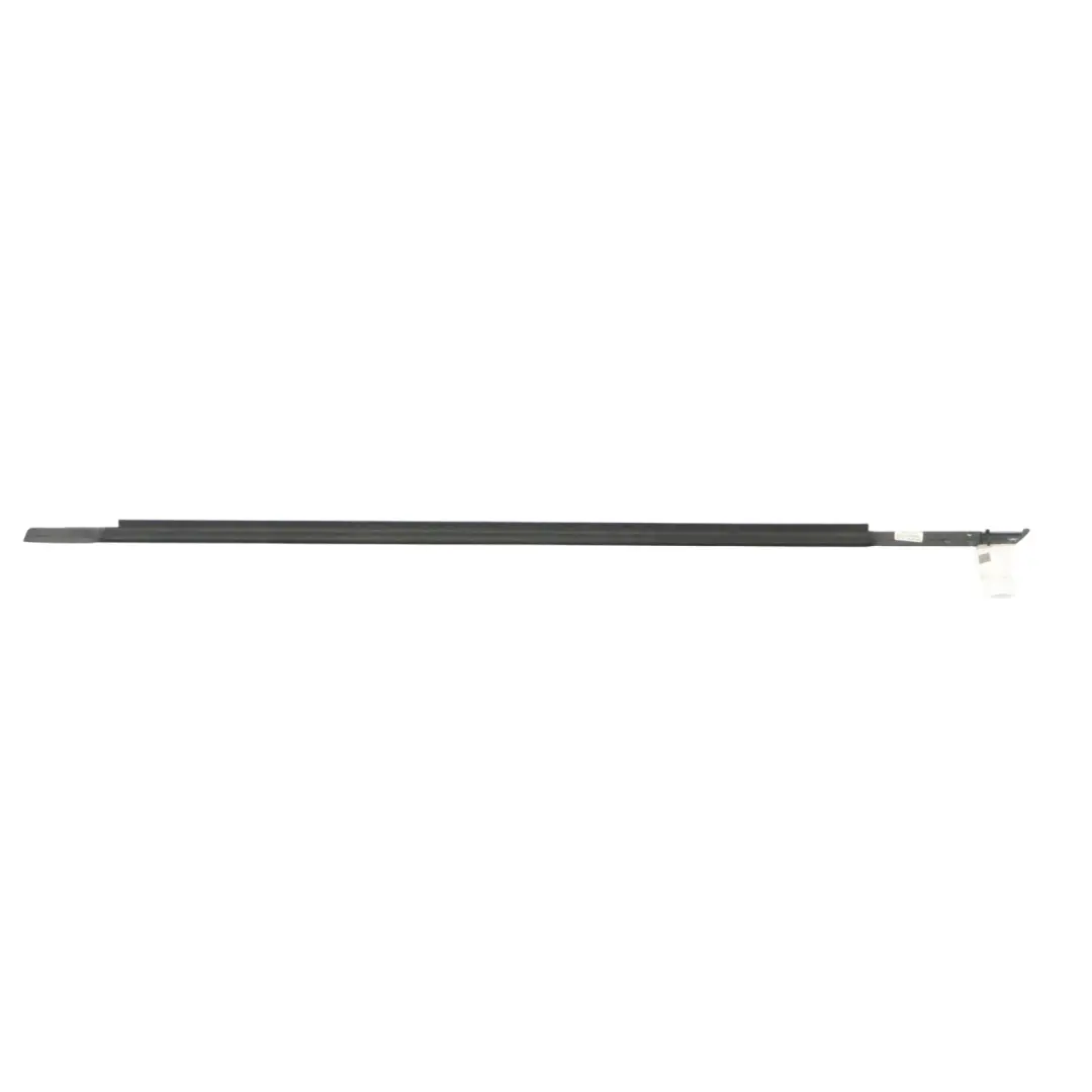 Audi A4 B9 Puerta Delantera Moldura Exterior Burlete Junta Derecha - SKU 8W0853284E - Número de pieza 8W0853284E