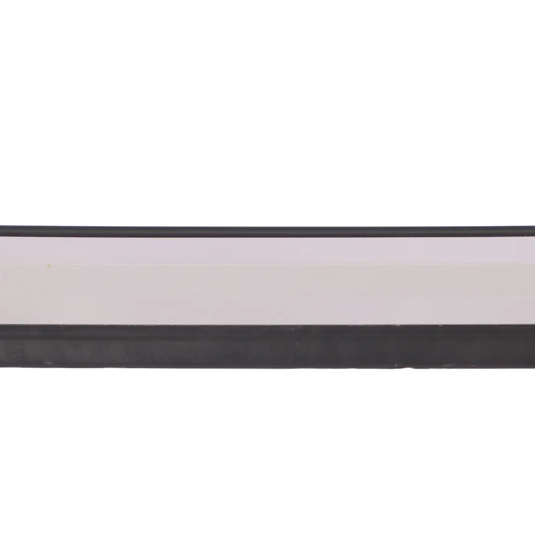 Plaque de seuil avant gauche pour Audi A4 B9 à propos du numéro de pièce 8W0853373F Audi A4 B9 Plaque de seuil avant gauche - SKU 8W0853373F - Numéro de pièce 8W0853373F