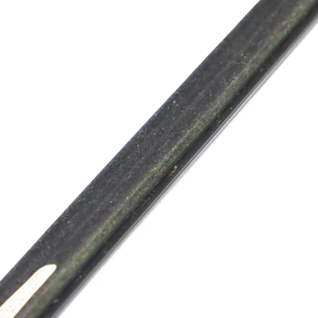 Joint Fenêtre Arrière Droite Baguette d'habillage Moulure pour Audi A4 B9 à propos du numéro de pièce 8W0853764E Audi A4 B9 Joint Fenêtre Arrière Droite Baguette d'habillage Moulure - SKU 8W0853764E - Numéro de pièce 8W0853764E