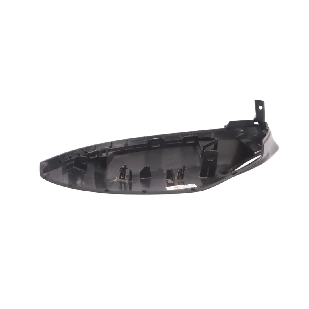Telaio specchietto retrovisore sinistro per Audi A4 B9 con numero di parte 8W0857527 Audi A4 B9 Telaio specchietto retrovisore sinistro - SKU 8W0857527 - Numero di parte 8W0857527