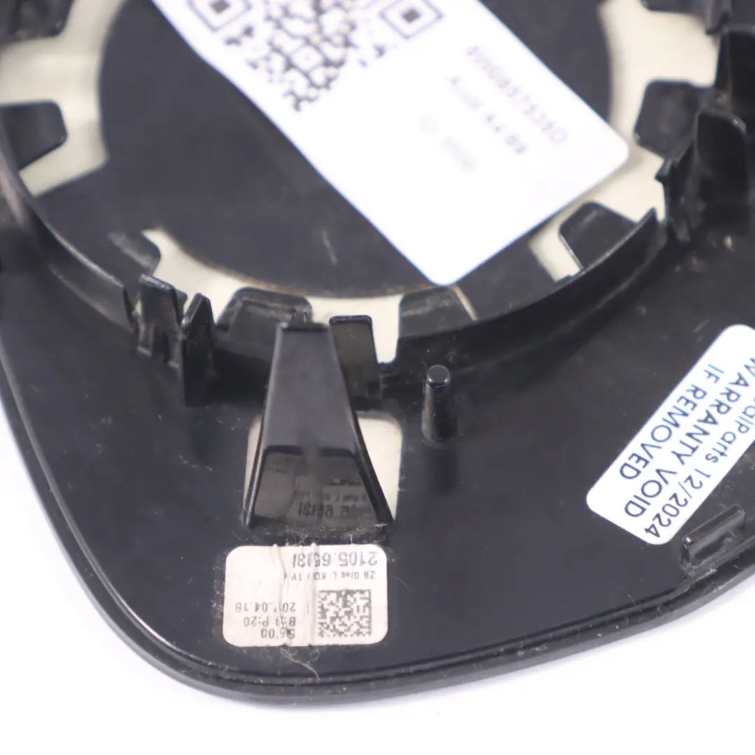 Vetro Specchio AUDI A4 B9 A5 F5 Inserto Specchio Laterale Sinistro per con numero di parte 8W0857535D Vetro Specchio AUDI A4 B9 A5 F5 Inserto Specchio Laterale Sinistro - SKU 8W0857535D - Numero di parte 8W0857535D