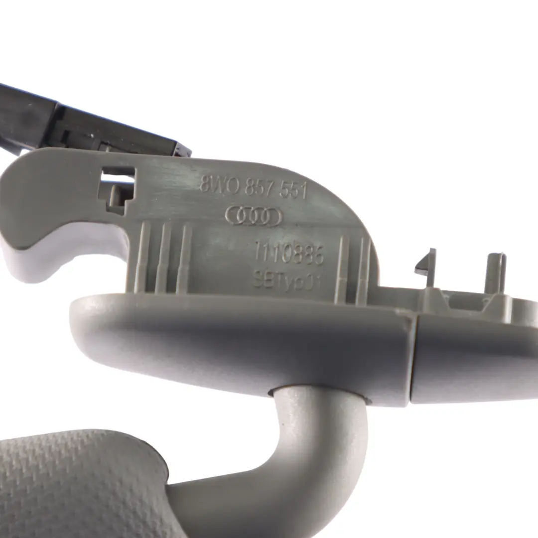 Audi A4 B9 Blenda Osłona Przeciwsłoneczna Słoneczko Prawa - SKU 8W0857551AB - Numer Części 8W0857551AB