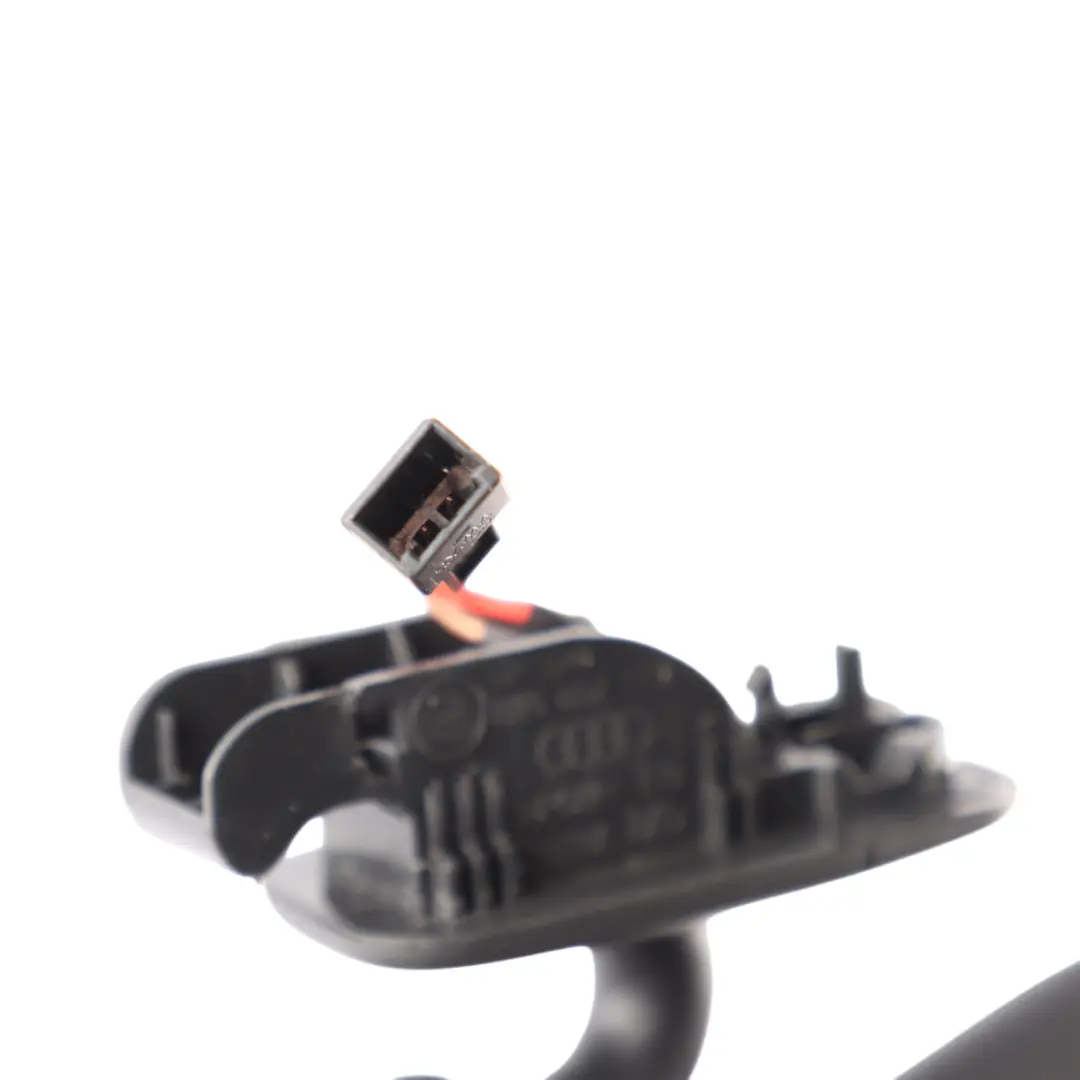 8Y Visiera Parasole Blende Destra Specchio Parasole per Audi A3 S3 con numero di parte 8W0857551AD Audi A3 S3 8Y Visiera Parasole Blende Destra Specchio Parasole - SKU 8W0857551AD - Numero di parte 8W0857551AD