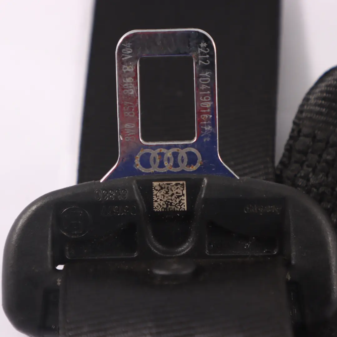 Ceinture de Sécurité Noir Arrière Droit pour Audi A4 B9 à propos du numéro de pièce 8W0857806B Audi A4 B9 Ceinture de Sécurité Noir Arrière Droit - SKU 8W0857806B - Numéro de pièce 8W0857806B