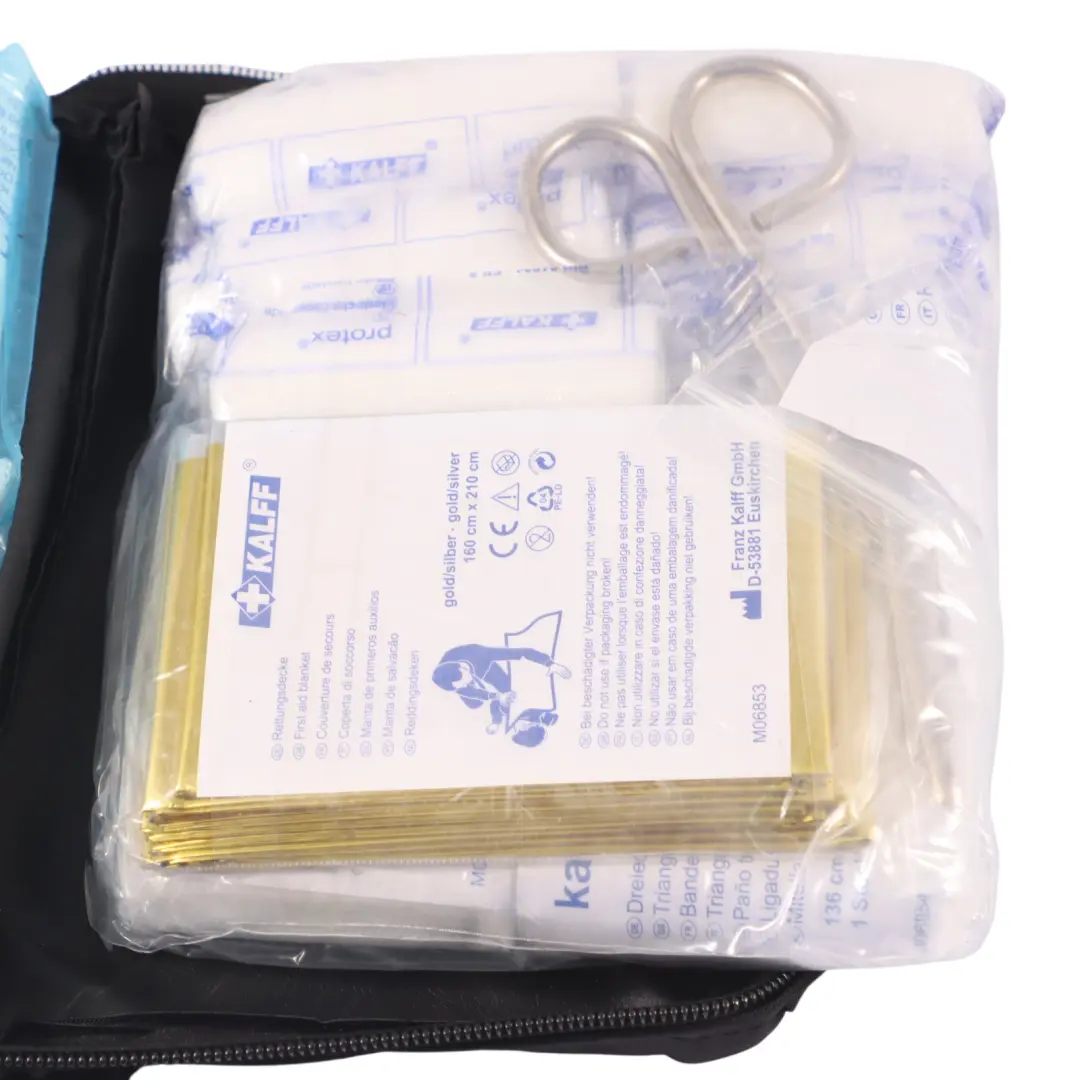 Kit medico d'emergenza universale di primo Borsa nera per Audi Q5 FY con numero di parte 8W0860282B Audi Q5 FY Kit medico d'emergenza universale di primo Borsa nera - SKU 8W0860282B - Numero di parte 8W0860282B
