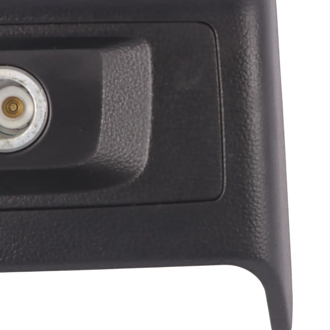 Console centrale Vaschetta portaoggetti d'aria posteriore per Audi A4 B9 con numero di parte 8W0864376 Audi A4 B9 Console centrale Vaschetta portaoggetti d'aria posteriore - SKU 8W0864376 - Numero di parte 8W0864376