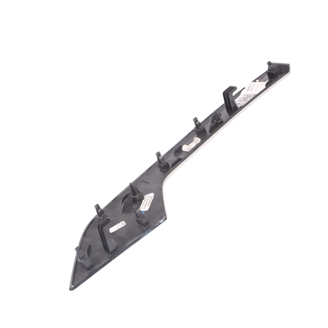 Scheda Porta Modanatura Decorativa Posteriore Sinistra per Audi A4 B9 con numero di parte 8W0867419K Audi A4 B9 Scheda Porta Modanatura Decorativa Posteriore Sinistra - SKU 8W0867419K - Numero di parte 8W0867419K