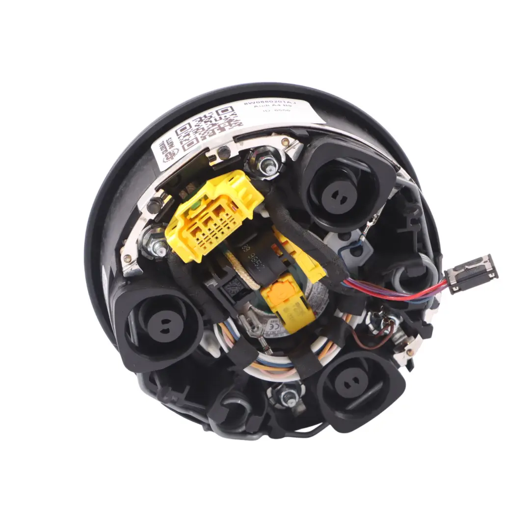 Poduszka Kierownicy Airbag SRS Czarna do Audi A4 B9 o numerze 8W0880201AJ Audi A4 B9 Poduszka Kierownicy Airbag SRS Czarna - SKU 8W0880201AJ - Numer Części 8W0880201AJ