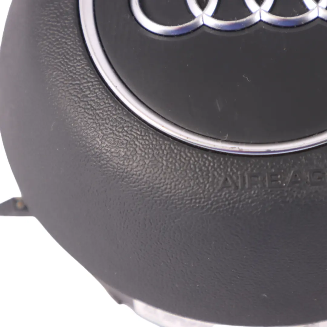 Module Air Volant Conducteur SRS Noir pour Audi A4 B9 à propos du numéro de pièce 8W0880201AJ Audi A4 B9 Module Air Volant Conducteur SRS Noir - SKU 8W0880201AJ - Numéro de pièce 8W0880201AJ