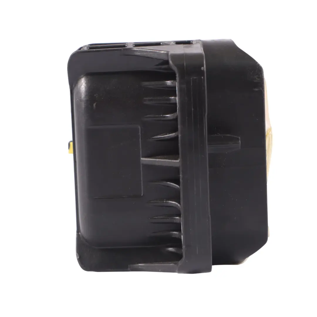 Audi A4 B9 Module d'air du tableau de bord côté passager - SKU 8W0880204D - Numéro de pièce 8W0880204D