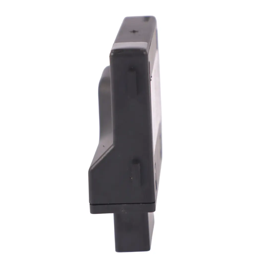 Moduł Sterownik Pompy Paliwa do A4 B9 35 TFSI o numerze 8W0906093F A4 B9 35 TFSI Moduł Sterownik Pompy Paliwa - SKU 8W0906093F - Numer Części 8W0906093F