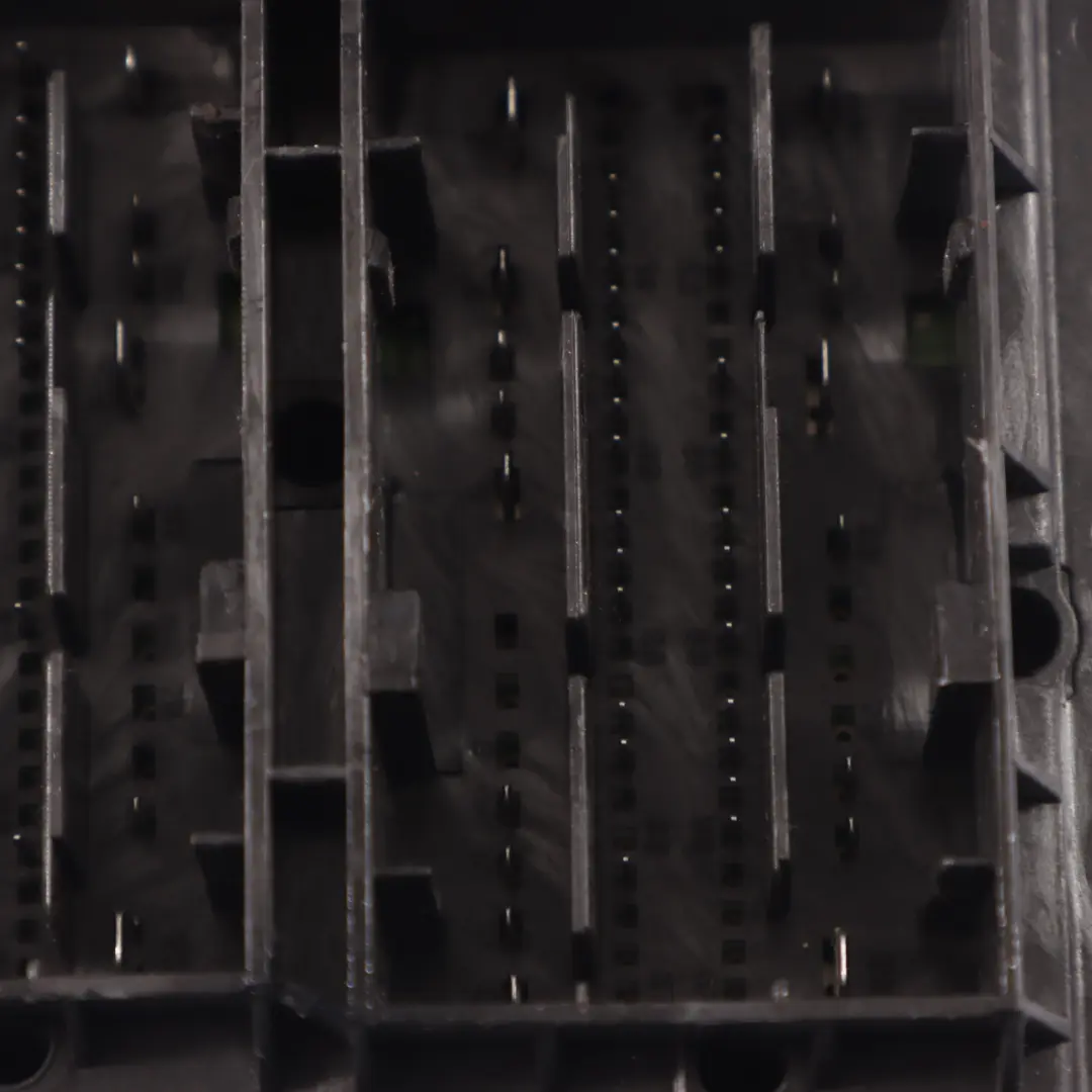 Body Control Comfort Unit Módulo BCM Unidad ECU para Audi A4 B9 Q5 FY con número de pieza 8W0907063CH Audi A4 B9 Q5 FY Body Control Comfort Unit Módulo BCM Unidad ECU - SKU 8W0907063CH - Número de pieza 8W0907063CH