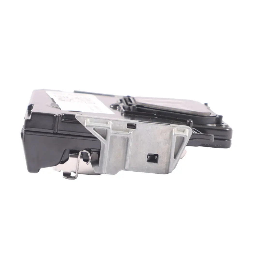 Kamera Asystent Przedniej Szyby Czołowej do Audi A4 B9 o numerze 8W0907217H Audi A4 B9 Kamera Asystent Przedniej Szyby Czołowej - SKU 8W0907217H - Numer Części 8W0907217H