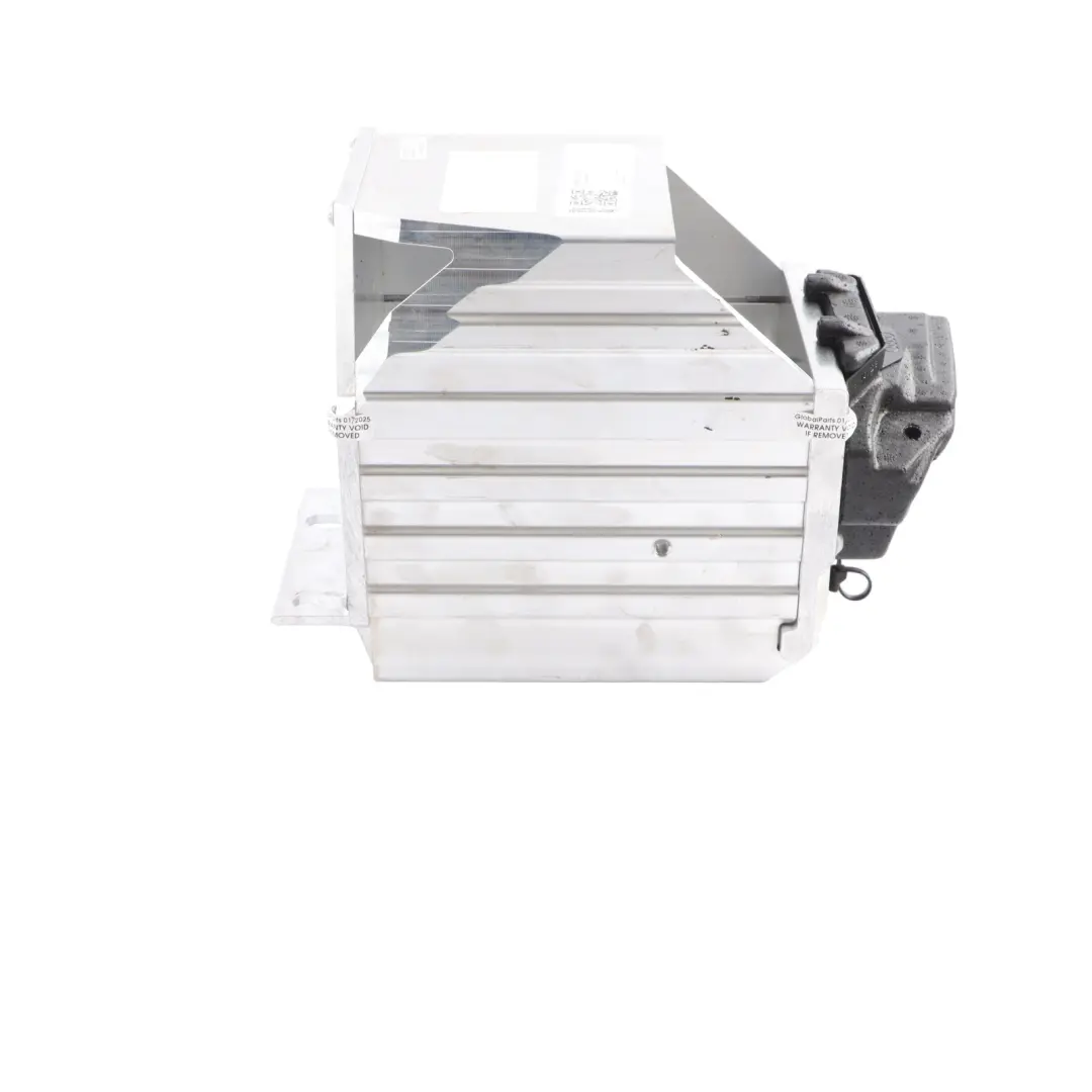 Audi A4 B9 Spannungswandler Modul Zusatzbatterie Abdeckungshalter - SKU 8W0915172B - Teilenummer 8W0915172B