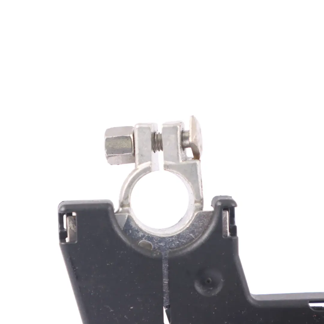 Cable Del Terminal Positivo De La Batería para Audi A4 B9 con número de pieza 8W0915459E Audi A4 B9 Cable Del Terminal Positivo De La Batería - SKU 8W0915459E - Número de pieza 8W0915459E