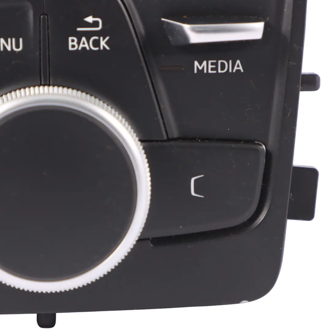 Panneau contrôle Interrupteur radio multimédia Sat Nav pour Audi A4 B9 à propos du numéro de pièce 8W0919614N Audi A4 B9 Panneau contrôle Interrupteur radio multimédia Sat Nav - SKU 8W0919614N - Numéro de pièce 8W0919614N