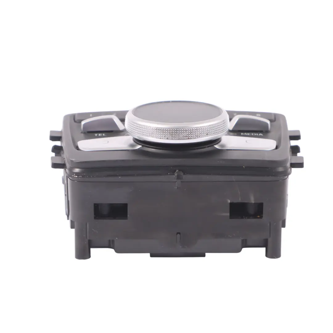 Audi A4 B9 Volume Multimedia Modulo controller Pannello interruttori - SKU 8W0919614T - Numero di parte 8W0919614T
