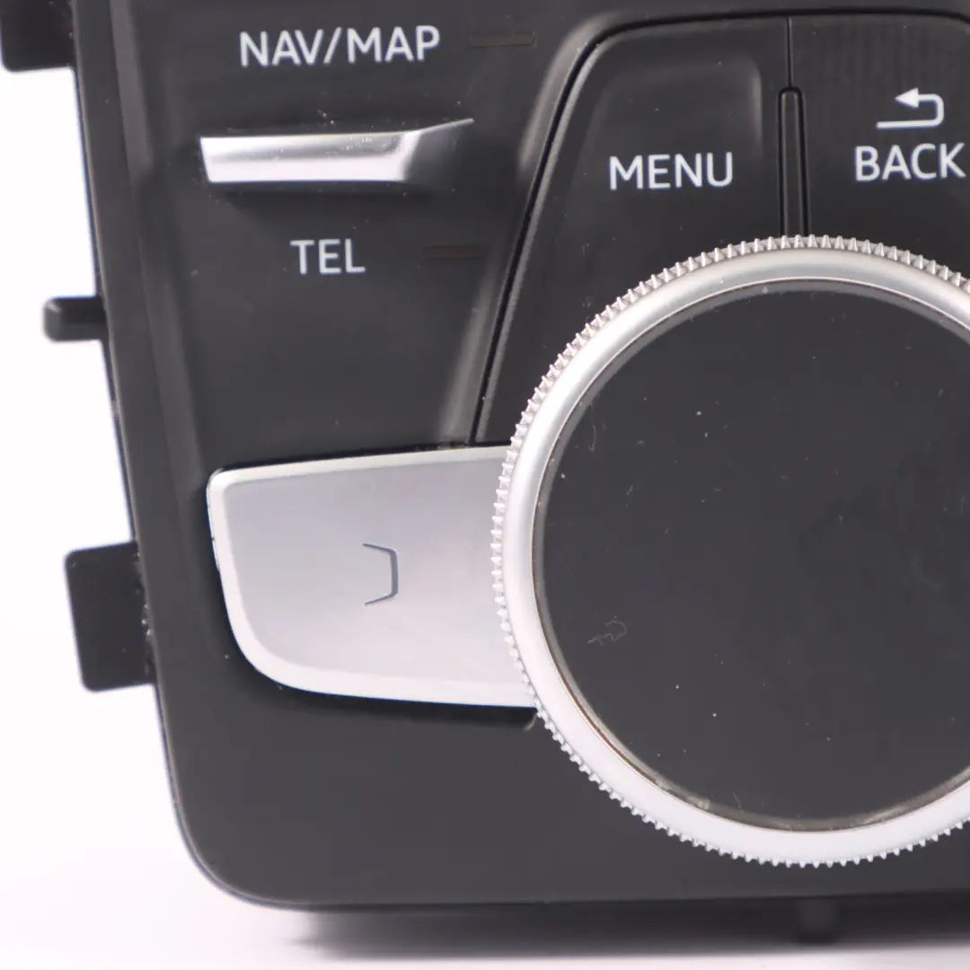 Audi A4 B9 Volume Multimedia Modulo controller Pannello interruttori - SKU 8W0919614T - Numero di parte 8W0919614T