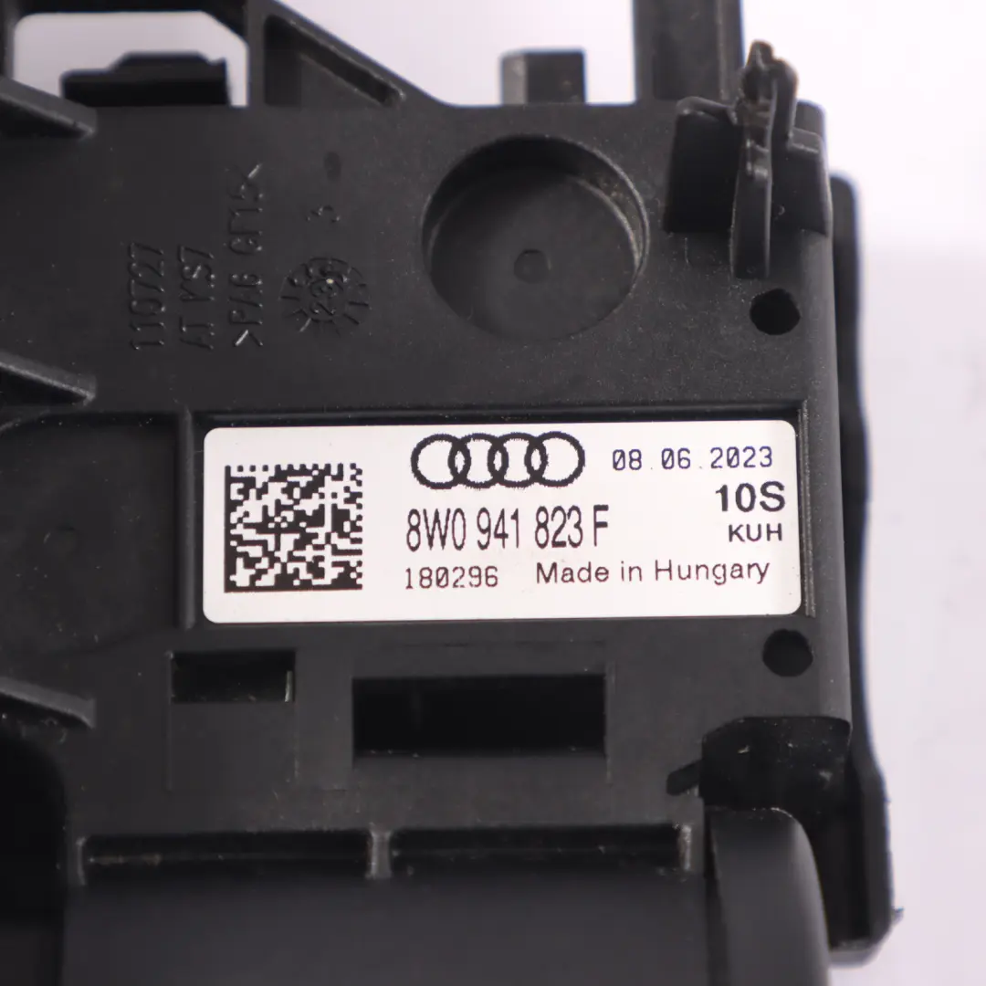 Audi A4 B9 Boîte à fusibles de distribution d'énergie Batterie - SKU 8W0941823F - Numéro de pièce 8W0941823F