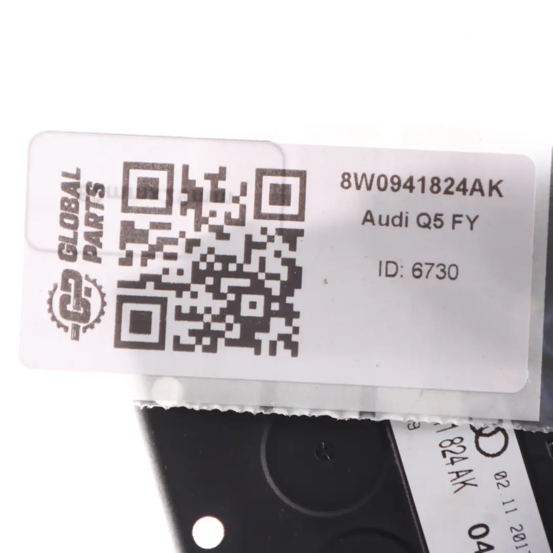 Audi A4 B9 A5 F5 Q5 FY Boîte À Fusibles Pour Borne De Batterie - SKU 8W0941824AK - Numéro de pièce 8W0941824AK