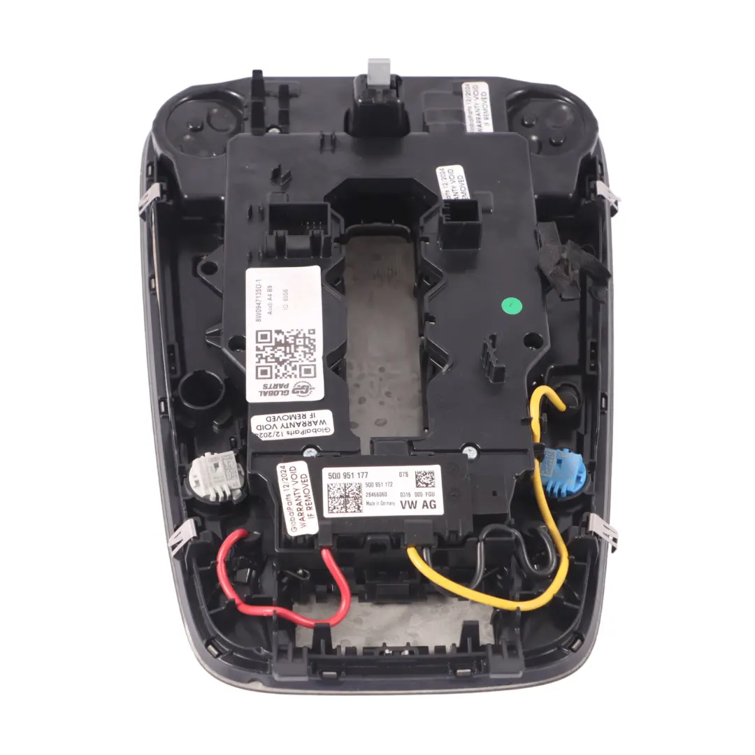 Interior Techo Iluminación Interruptor Lámpara Luz Lectura 8W0947135D para Audi A4 B9 con número de pieza 8W0947135D-1 Audi A4 B9 Interior Techo Iluminación Interruptor Lámpara Luz Lectura 8W0947135D - SKU 8W0947135D-1 - Número de pieza 8W0947135D-1