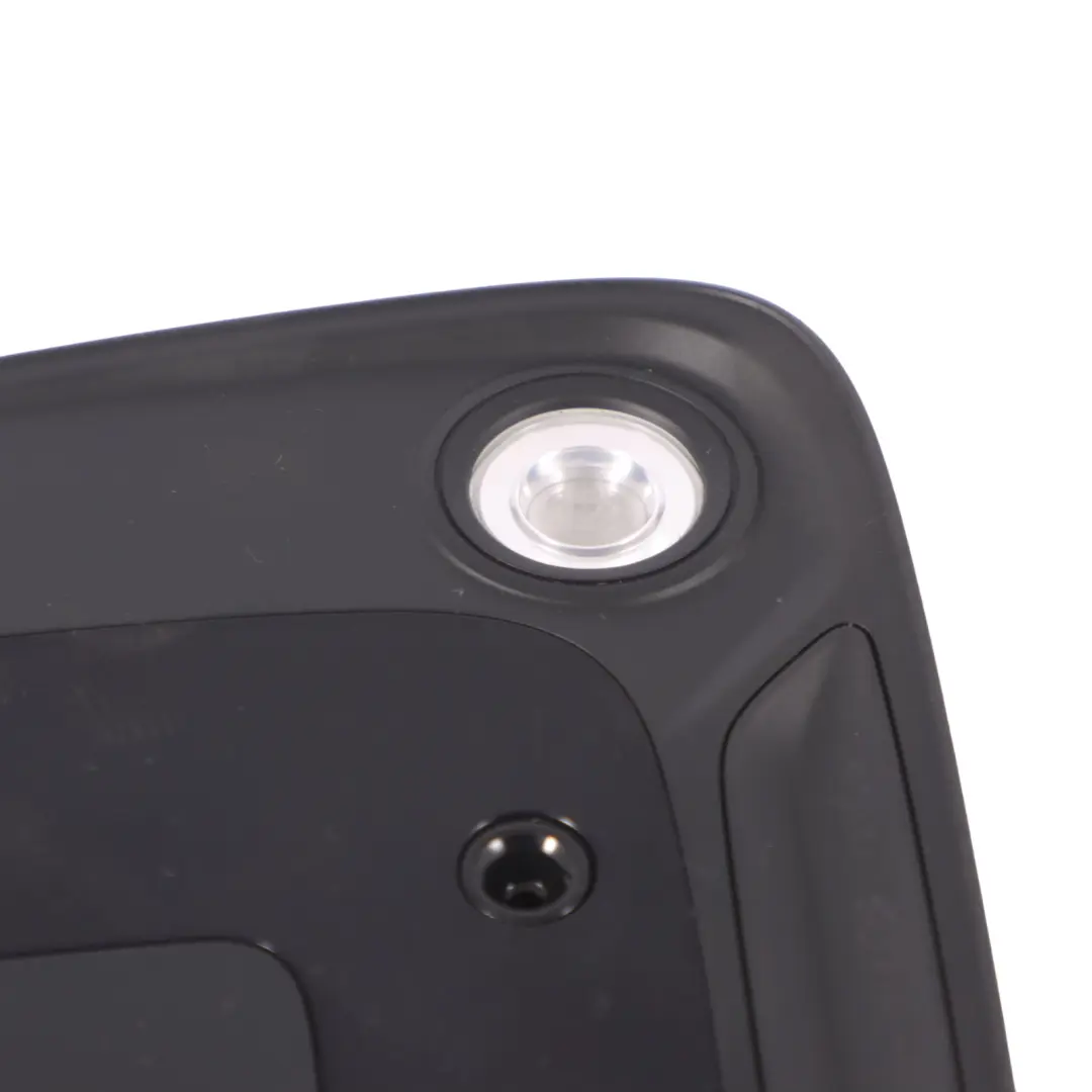 Lampa Podsufitki do Audi A4 B9 o numerze 8W0947135D Audi A4 B9 Lampa Podsufitki - SKU 8W0947135D - Numer Części 8W0947135D