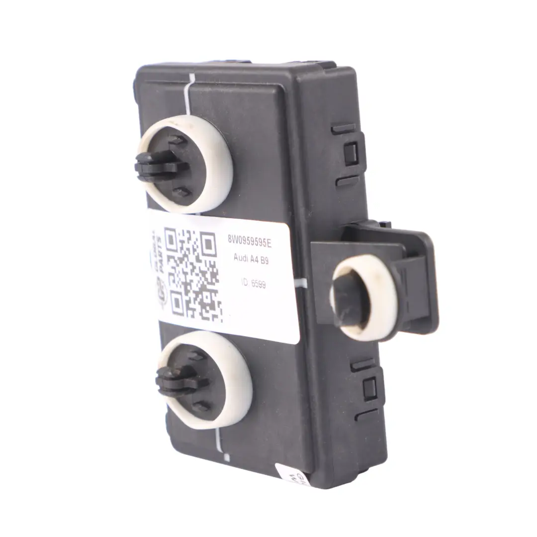 Moduł Sterownik Drzwi Tył Lewo Prawo do Audi A4 B9 o numerze 8W0959595E Audi A4 B9 Moduł Sterownik Drzwi Tył Lewo Prawo - SKU 8W0959595E - Numer Części 8W0959595E
