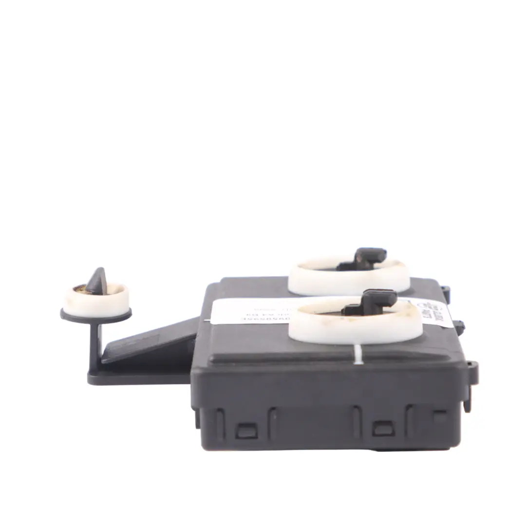 Audi A4 B9 Moduł Sterownik Drzwi Tył Lewo Prawo - SKU 8W0959595E - Numer Części 8W0959595E