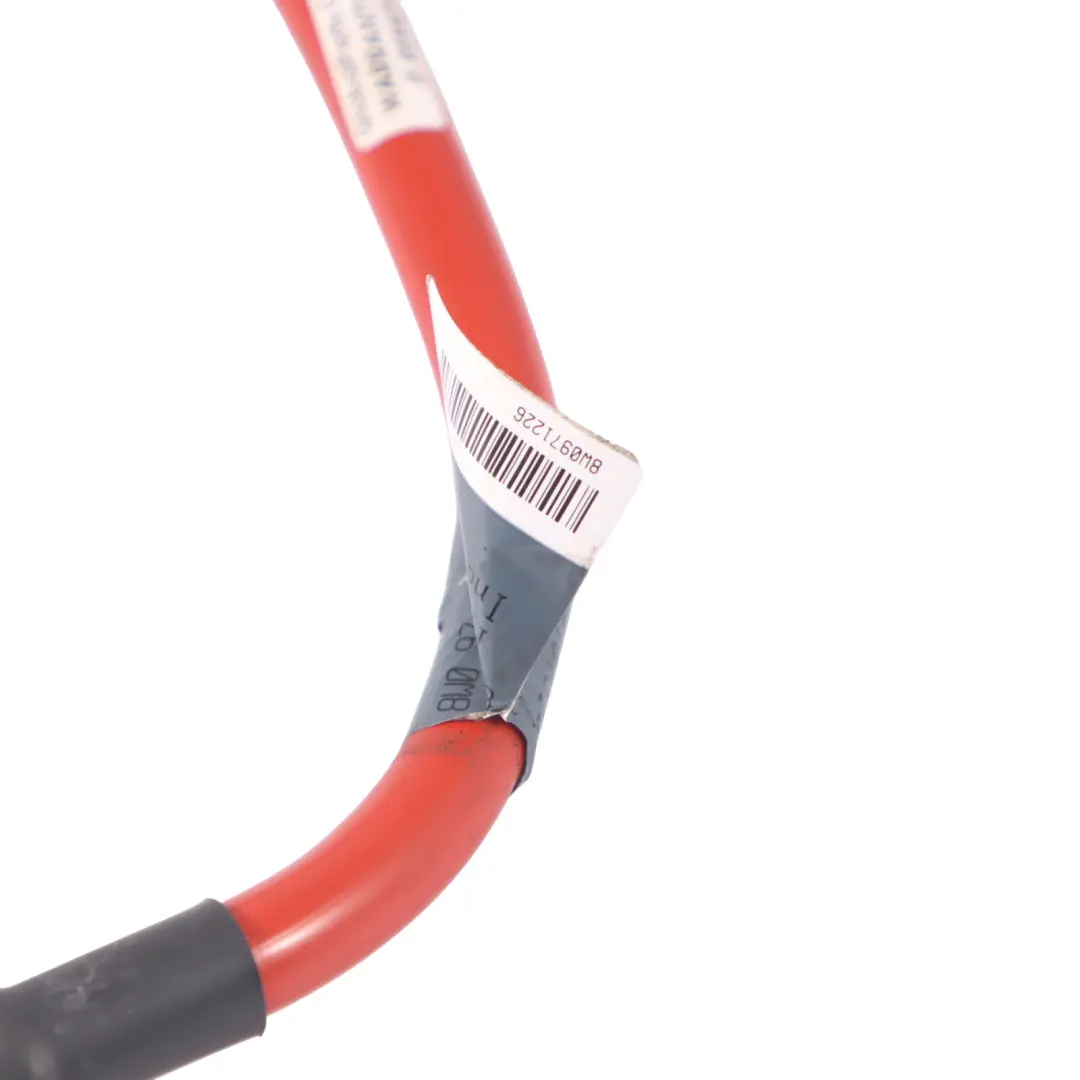 Cavo di cablaggio del terminale positivo della batteria per Audi A4 B9 con numero di parte 8W0971226 Audi A4 B9 Cavo di cablaggio del terminale positivo della batteria - SKU 8W0971226 - Numero di parte 8W0971226