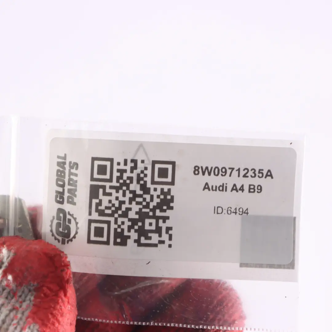 Wiązka Przewodów Ujemnego Zacisku Akumulatora do Audi A4 B9 o numerze 8W0971235A Audi A4 B9 Wiązka Przewodów Ujemnego Zacisku Akumulatora - SKU 8W0971235A - Numer Części 8W0971235A