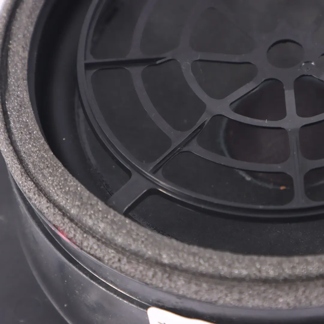 Cache haut parleur Panneau garniture Arrière gauche droite pour Audi A4 B9 à propos du numéro de pièce 8W5035411A Audi A4 B9 Cache haut parleur Panneau garniture Arrière gauche droite - SKU 8W5035411A - Numéro de pièce 8W5035411A