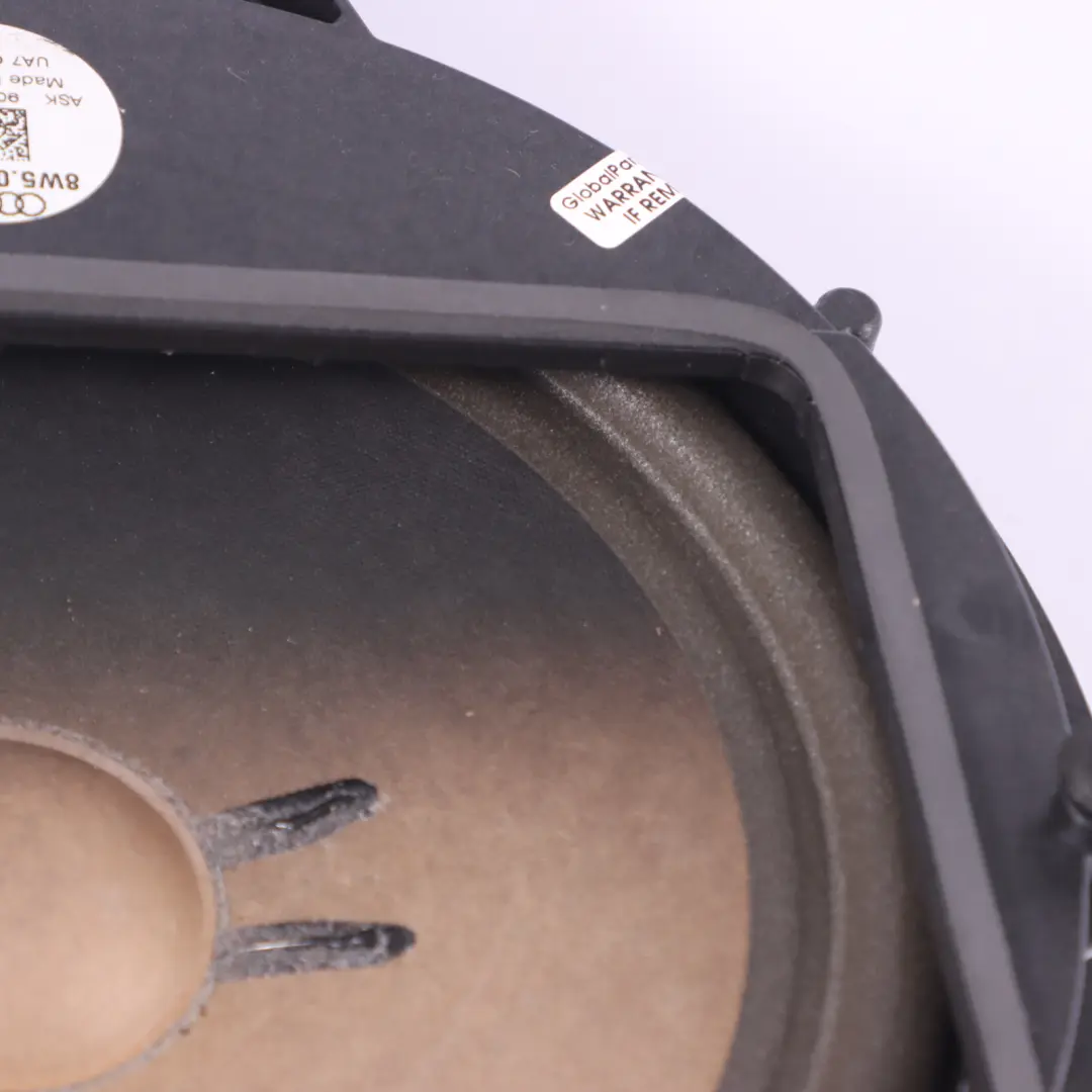 Altavoz Subwoofer Central Trasero Hi-Fi para Audi A4 B9 con número de pieza 8W5035412 Audi A4 B9 Altavoz Subwoofer Central Trasero Hi-Fi - SKU 8W5035412 - Número de pieza 8W5035412