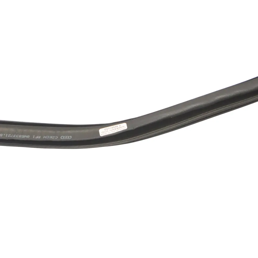 guarnizione interna posteriore in gomma sinistra destra per Audi A4 B9 con numero di parte 8W5833721C Audi A4 B9 guarnizione interna posteriore in gomma sinistra destra - SKU 8W5833721C - Numero di parte 8W5833721C