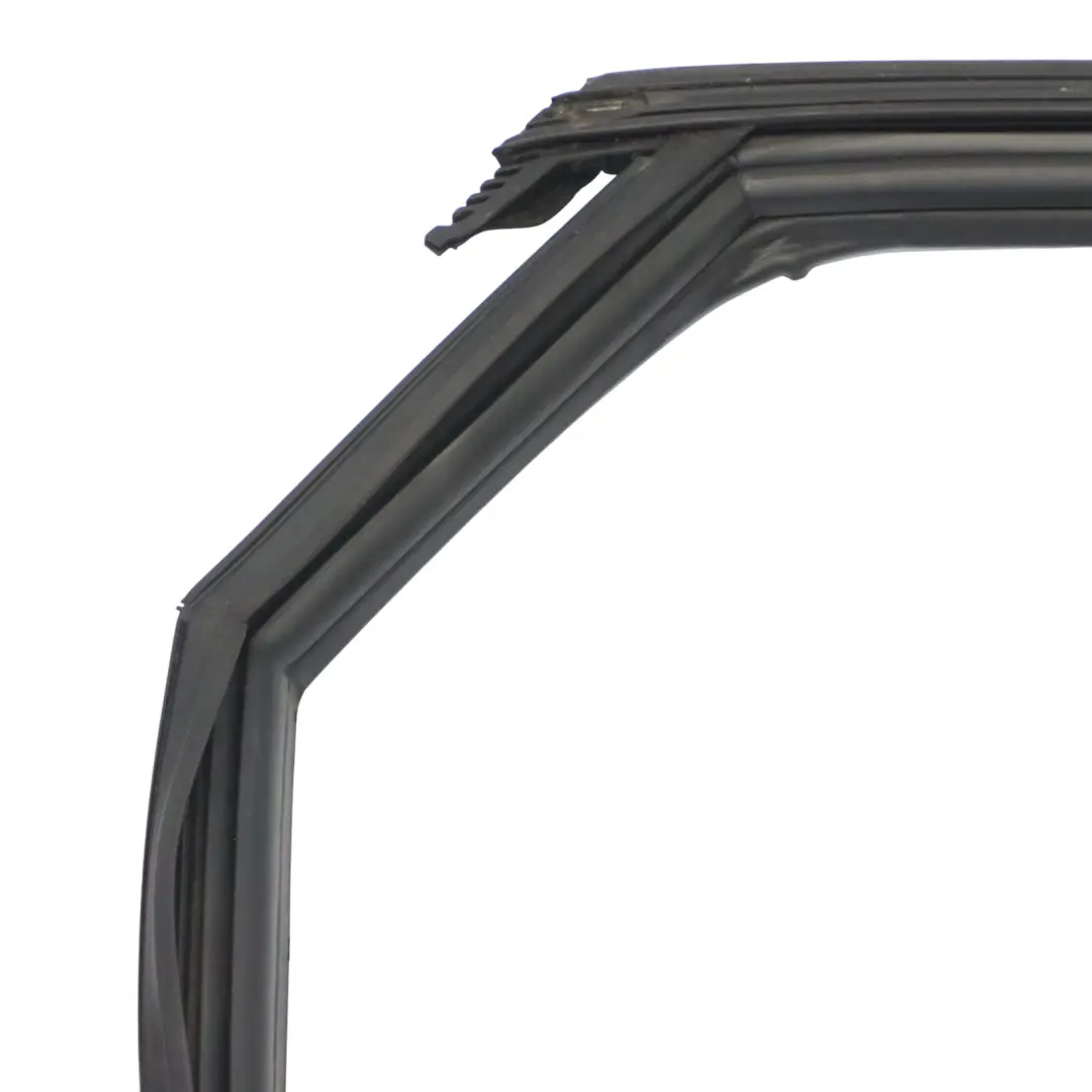 Window Frame Rear Door Right O/S Cover Trim Seal Guide to Audi A4 B9 with Part number 8W5839432C Audi A4 B9 Window Frame Rear Door Right O/S Cover Trim Seal Guide - SKU 8W5839432C - Part number 8W5839432C