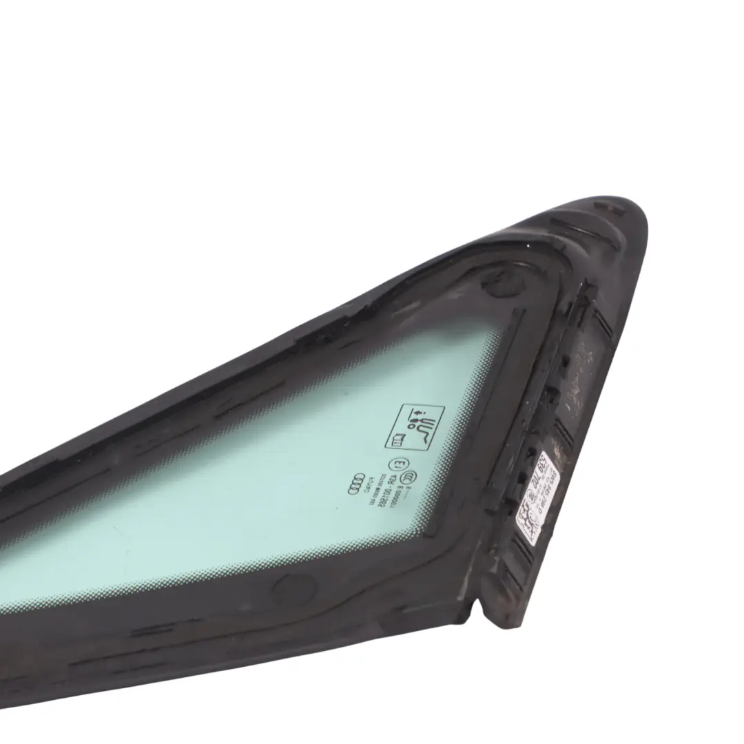 Triangle de custode arrière Vitre latérale droite AS2 pour Audi A4 B9 à propos du numéro de pièce 8W5845298D Audi A4 B9 Triangle de custode arrière Vitre latérale droite AS2 - SKU 8W5845298D - Numéro de pièce 8W5845298D