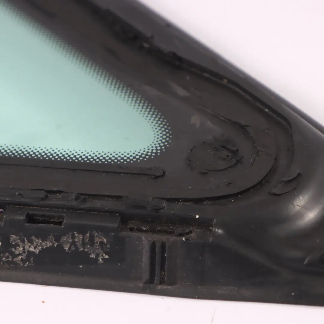 cuarto trasero lateral ventana vidrio derecho AS2 para Audi A4 B9 con número de pieza 8W5845298D Audi A4 B9 cuarto trasero lateral ventana vidrio derecho AS2 - SKU 8W5845298D - Número de pieza 8W5845298D