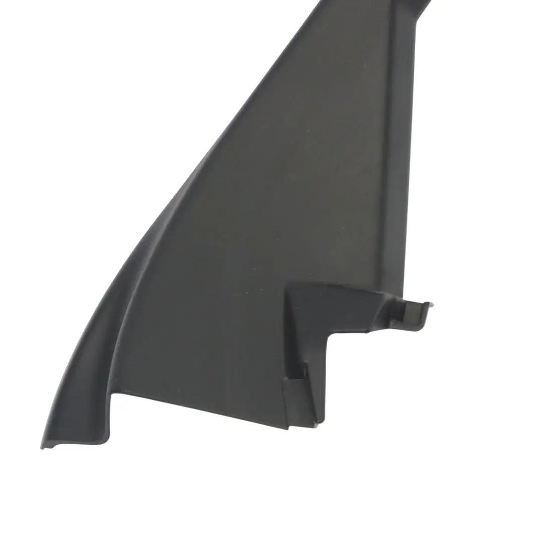 Cadre de Fenêtre Arrière Porte Gauche Cache Joint Guide pour Audi A4 B9 à propos du numéro de pièce 8W5867671 Audi A4 B9 Cadre de Fenêtre Arrière Porte Gauche Cache Joint Guide - SKU 8W5867671 - Numéro de pièce 8W5867671