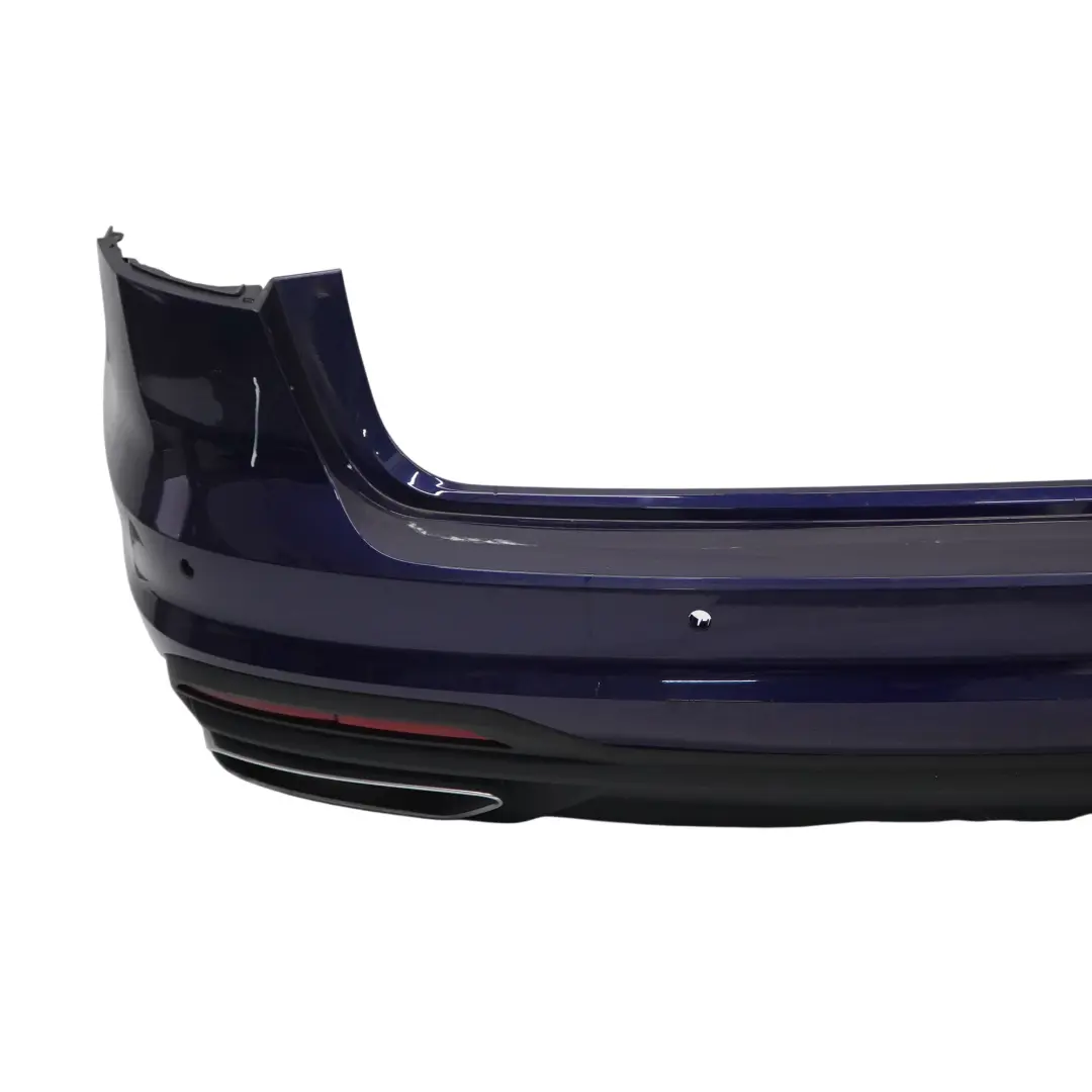 Zderzak Tylny Navarra Blue Niebieski Metalik - H5X do Audi A4 B9 Kombi o numerze 8W9807067Q Audi A4 B9 Kombi Zderzak Tylny Navarra Blue Niebieski Metalik - H5X - SKU 8W9807067Q-NAB - Numer Części 8W9807067Q