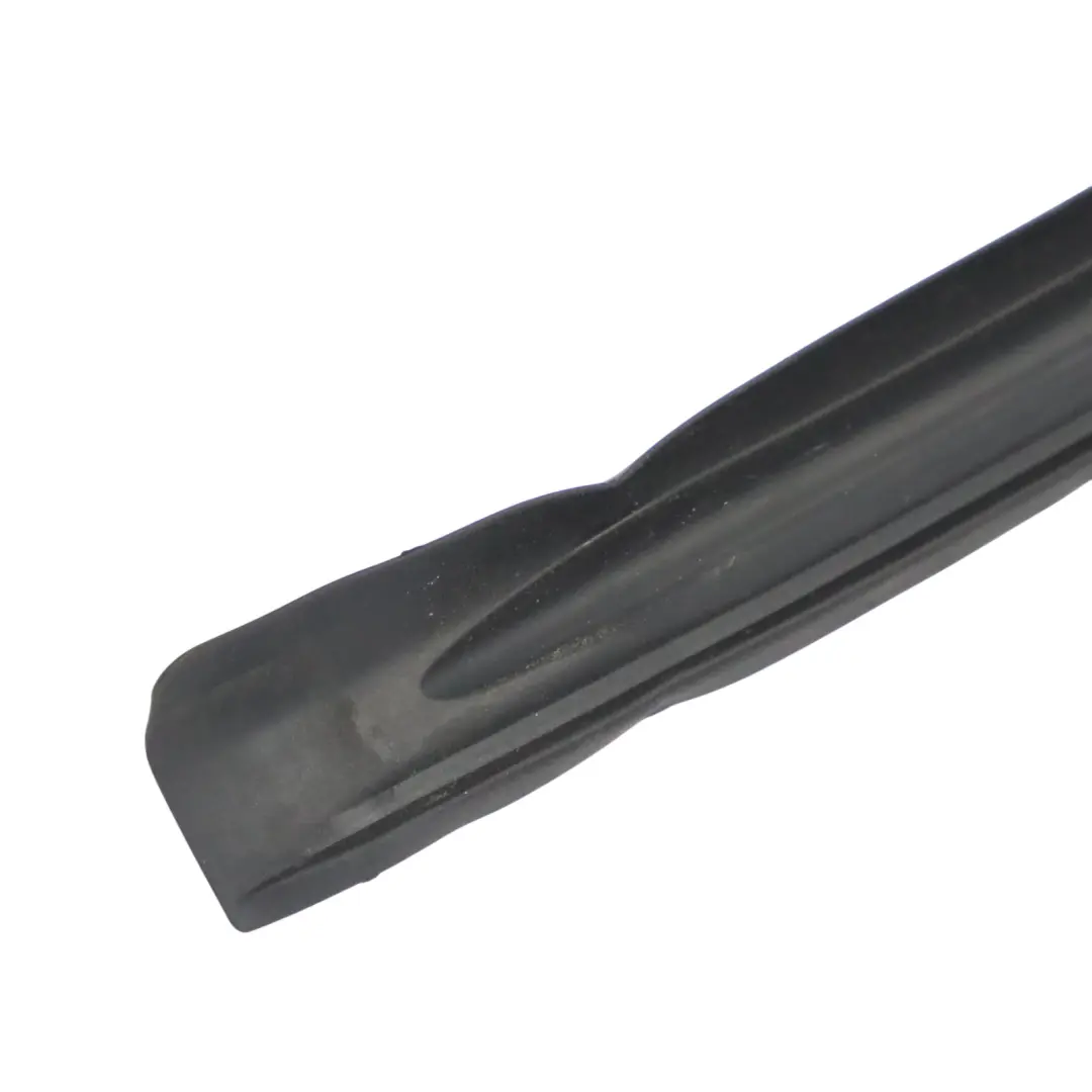 Boot Trunk Lid Tailgate Rear Roof Frame Mounting Strip to Audi A4 B9 with Part number 8W9827229 Audi A4 B9 Boot Trunk Lid Tailgate Rear Roof Frame Mounting Strip - SKU 8W9827229 - Part number 8W9827229